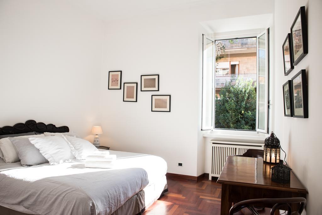 Porta Latina Apartment Rome Bagian luar foto